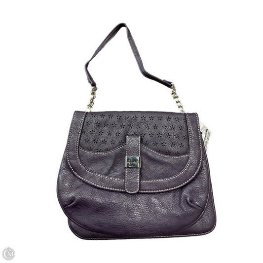 Crossbody By Clothes Mentor, Size: Medium