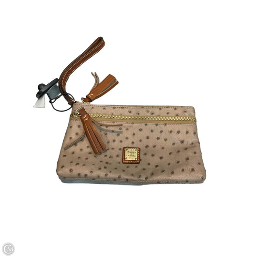 Wristlet Designer By Dooney And Bourke, Size: Medium