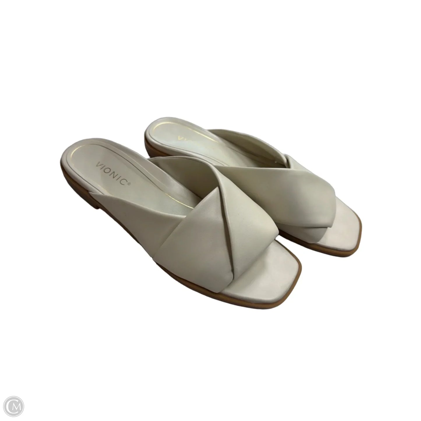 Sandals Flats By Vionic In Cream, Size: 11