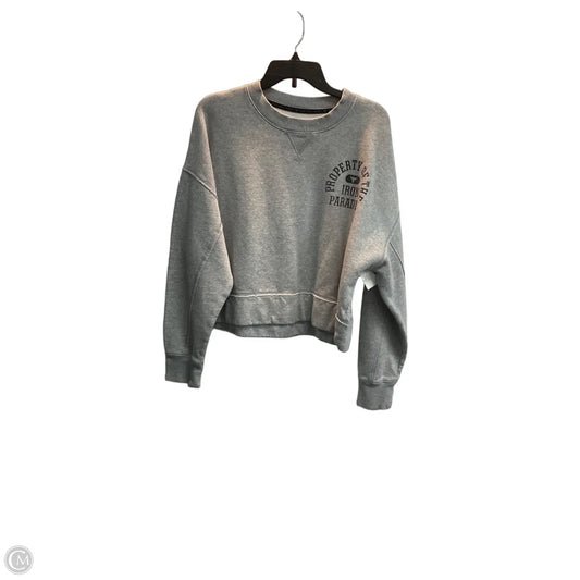 Athletic Sweatshirt Crewneck By Under Armour In Grey, Size: L