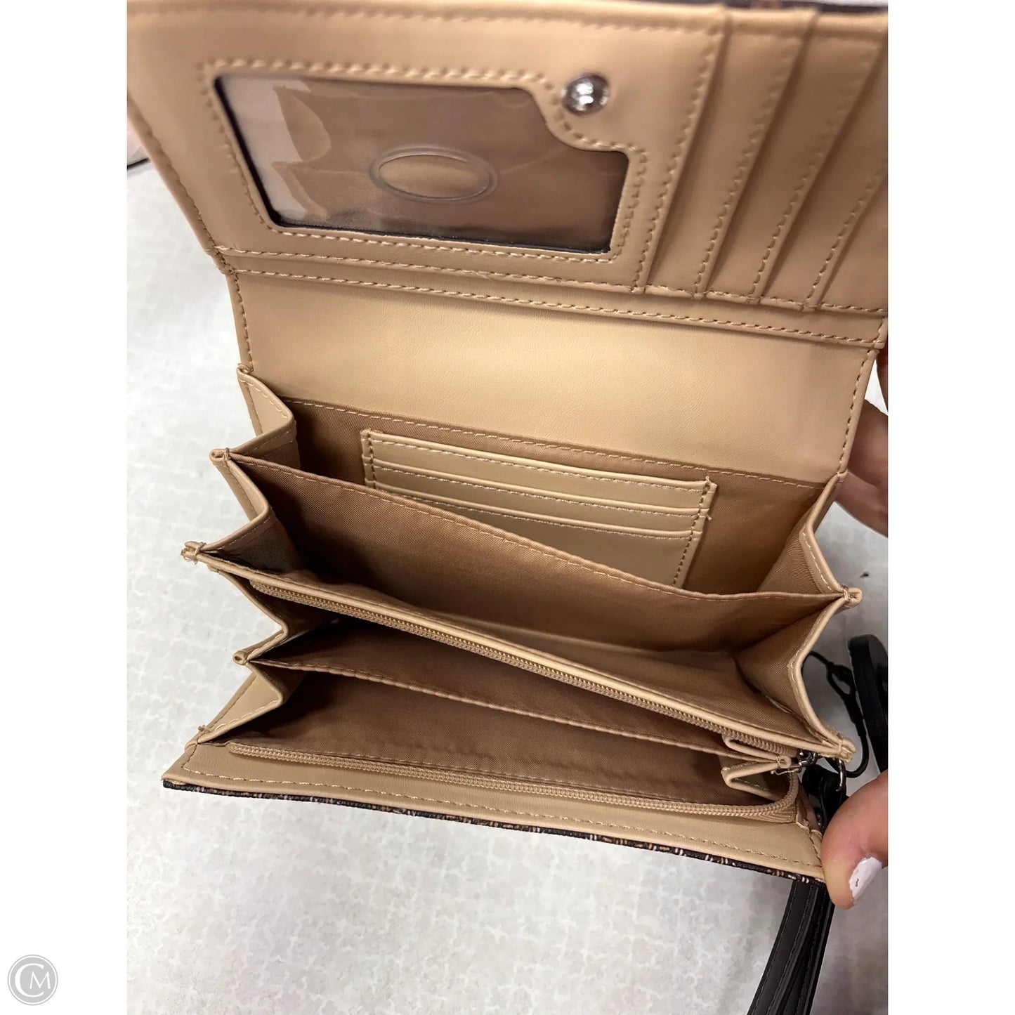 Wallet By Guess, Size: Medium