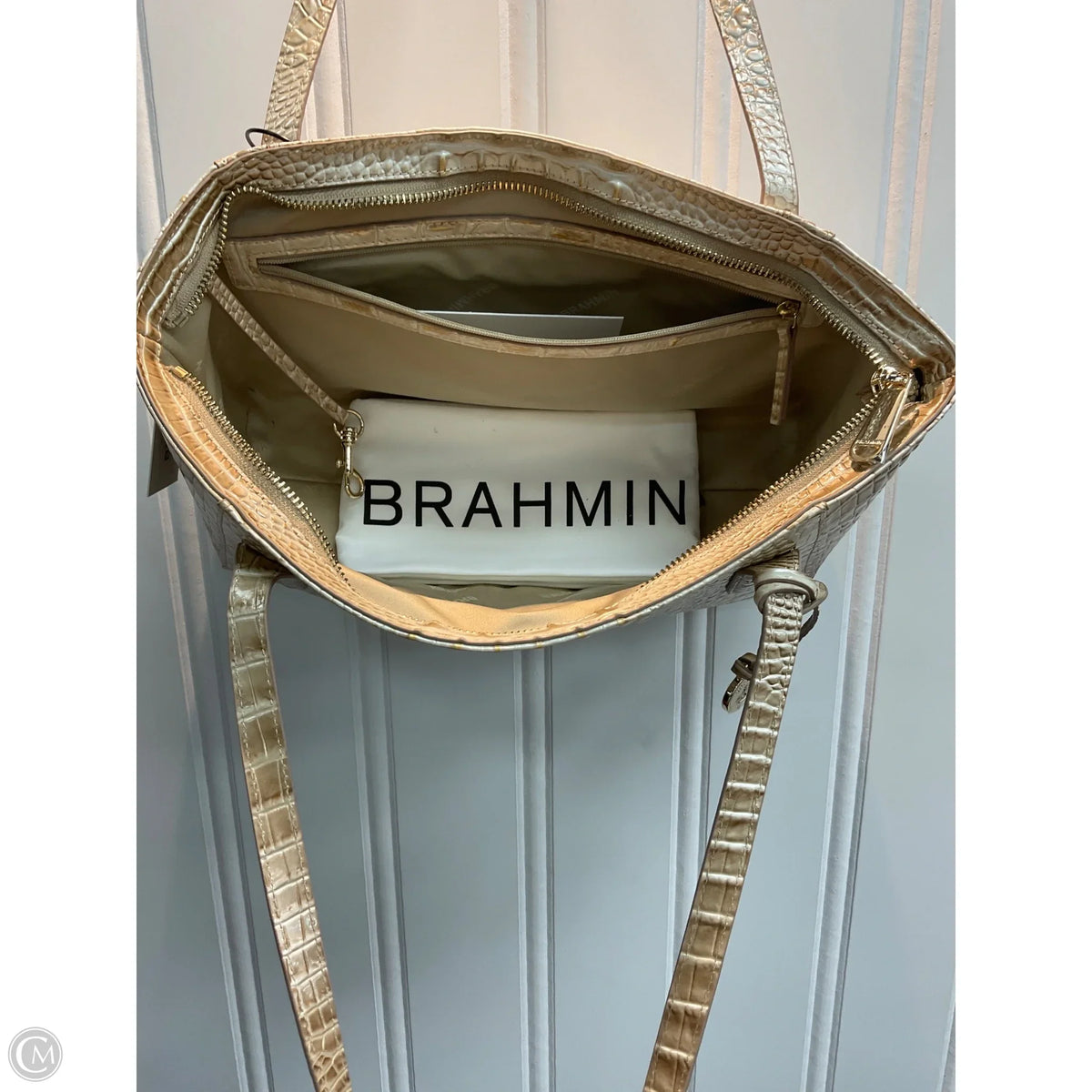 Handbag Designer By Brahmin, Size: Medium