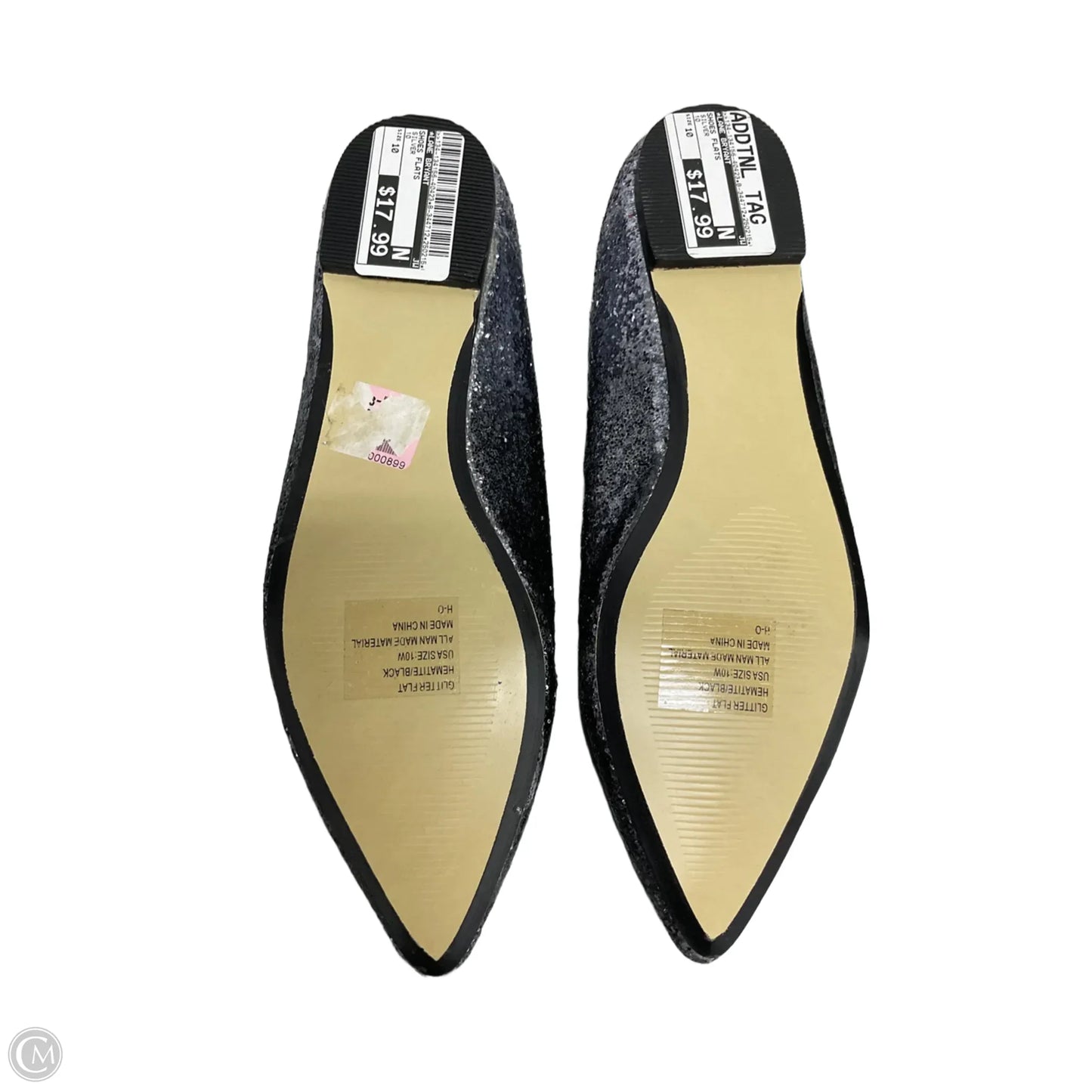 Shoes Flats By Lane Bryant In Silver, Size: 10