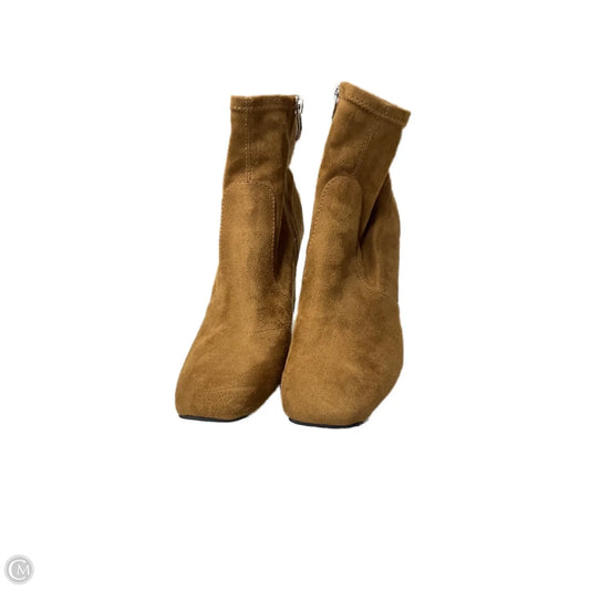 Boots Ankle Heels By Liz Claiborne In Tan, Size: 8