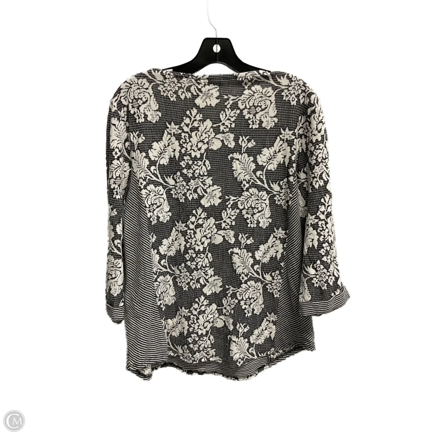 Top 3/4 Sleeve By Chicos In Striped Pattern, Size: L