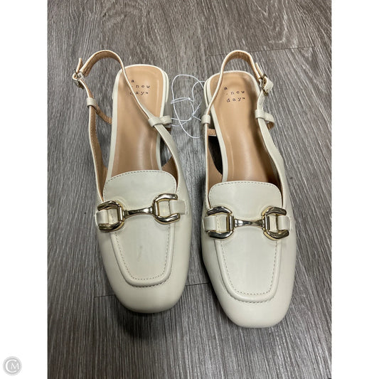 Shoes Heels Kitten By A New Day In Cream, Size: 8.5