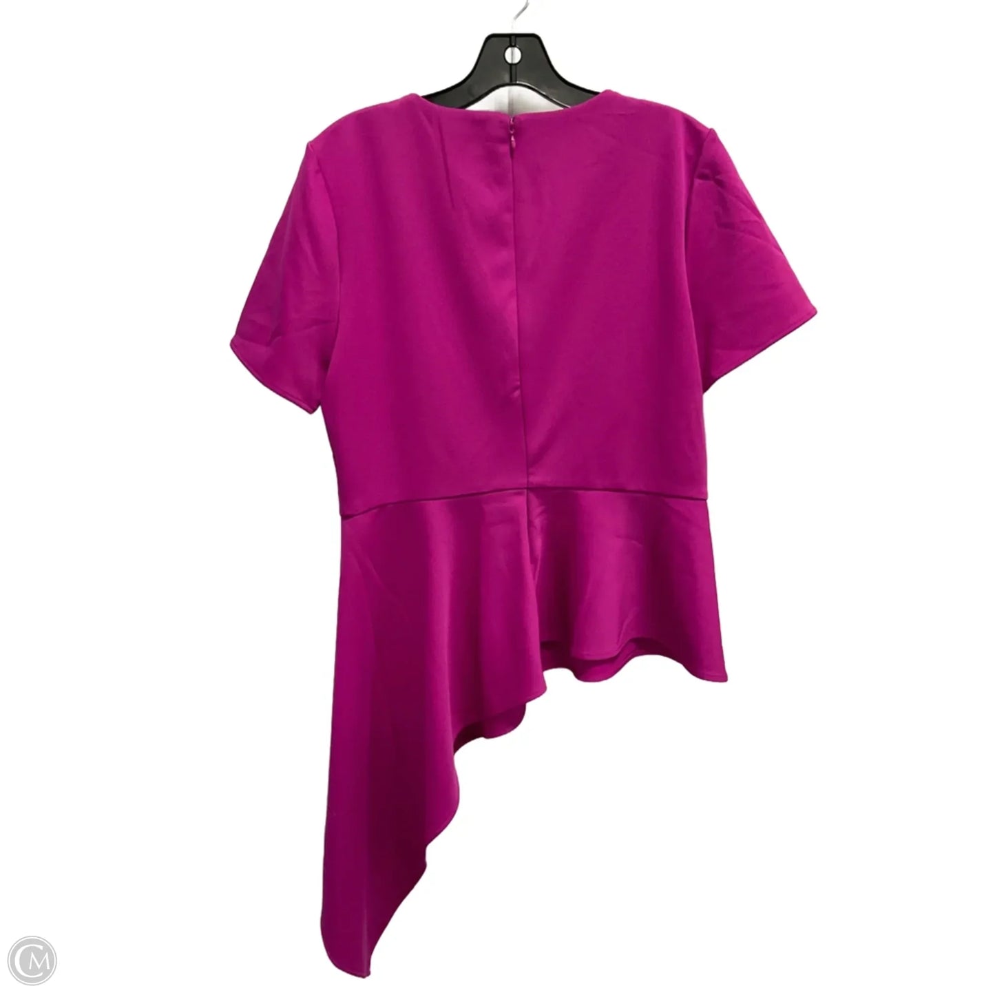 Blouse Short Sleeve By Vince Camuto In Pink, Size: M