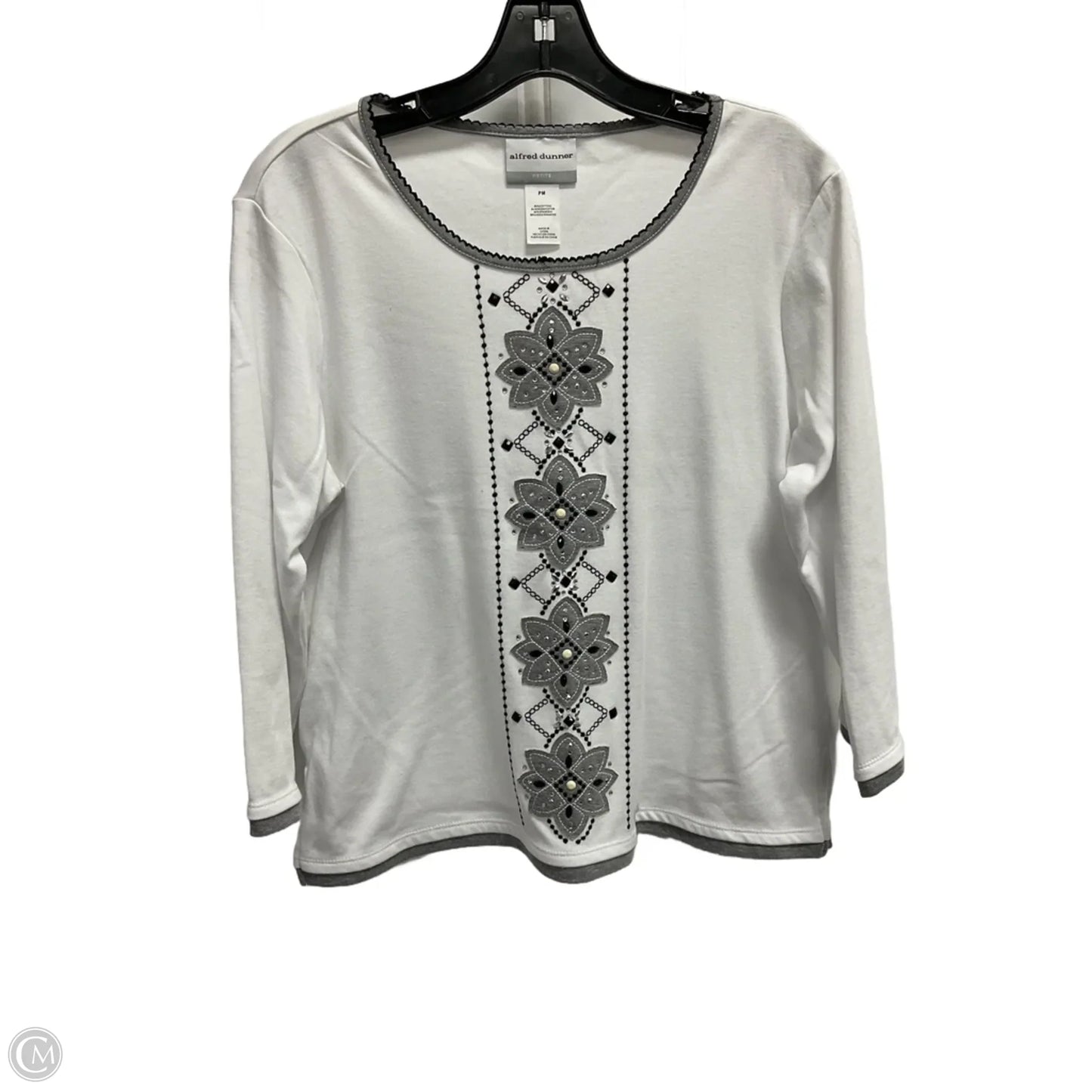 Top Long Sleeve By Alfred Dunner In White, Size: Mp