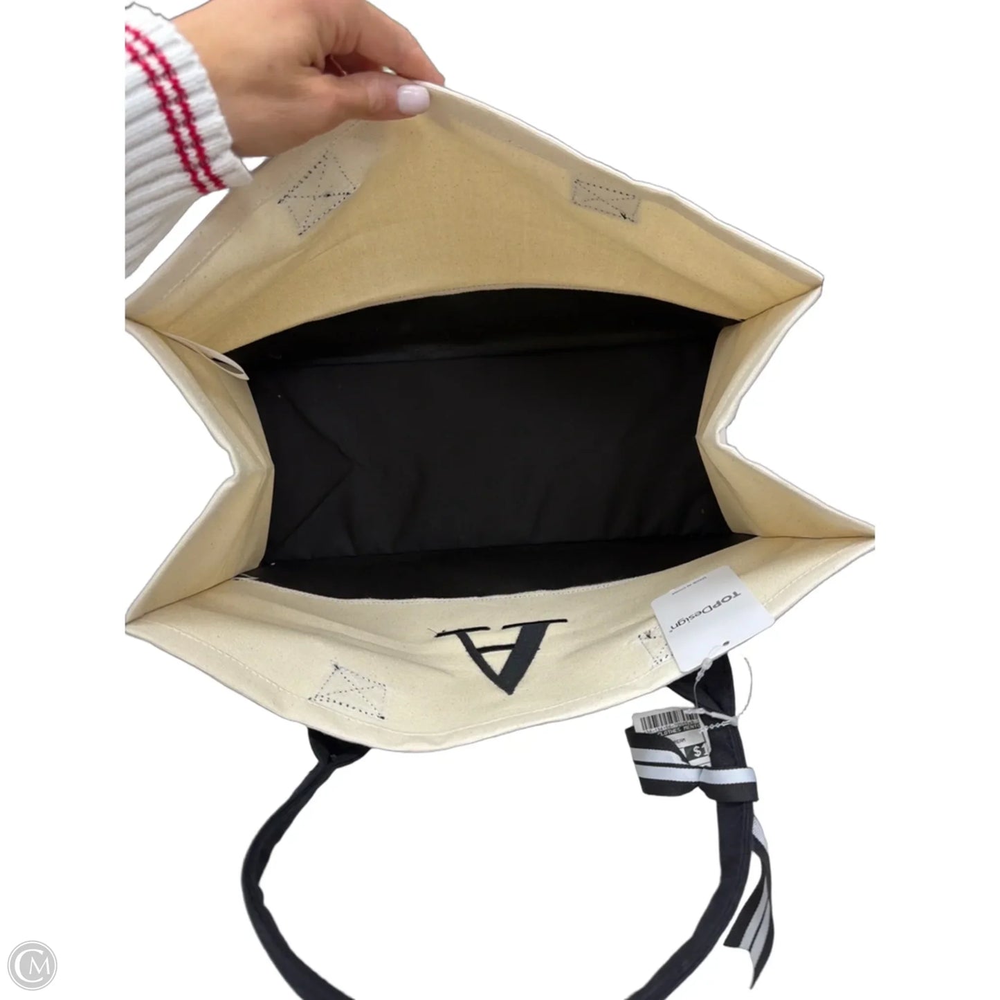 Tote By Clothes Mentor, Size: Medium