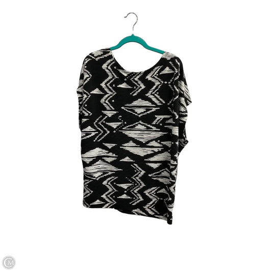 Top Short Sleeve By Chicos In Black & Cream, Size: M
