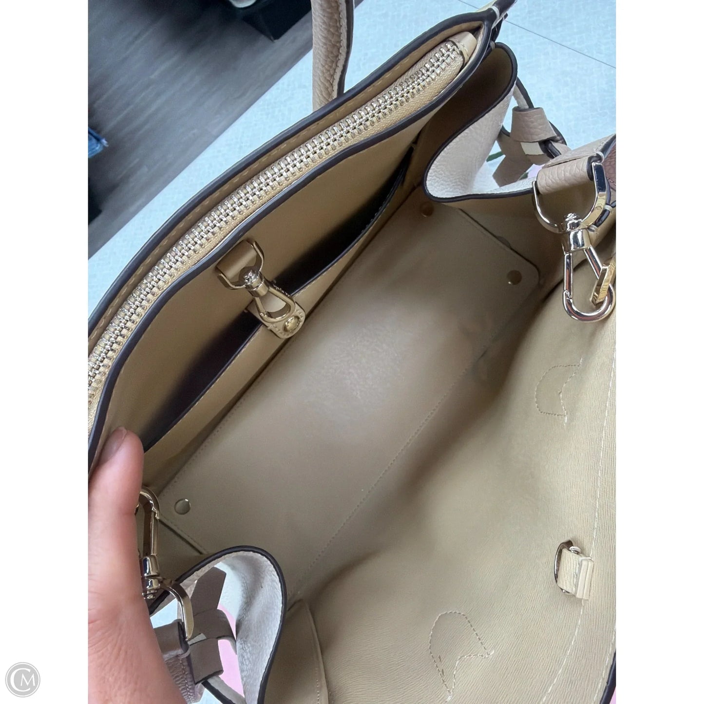 Handbag Designer By Kate Spade, Size: Medium