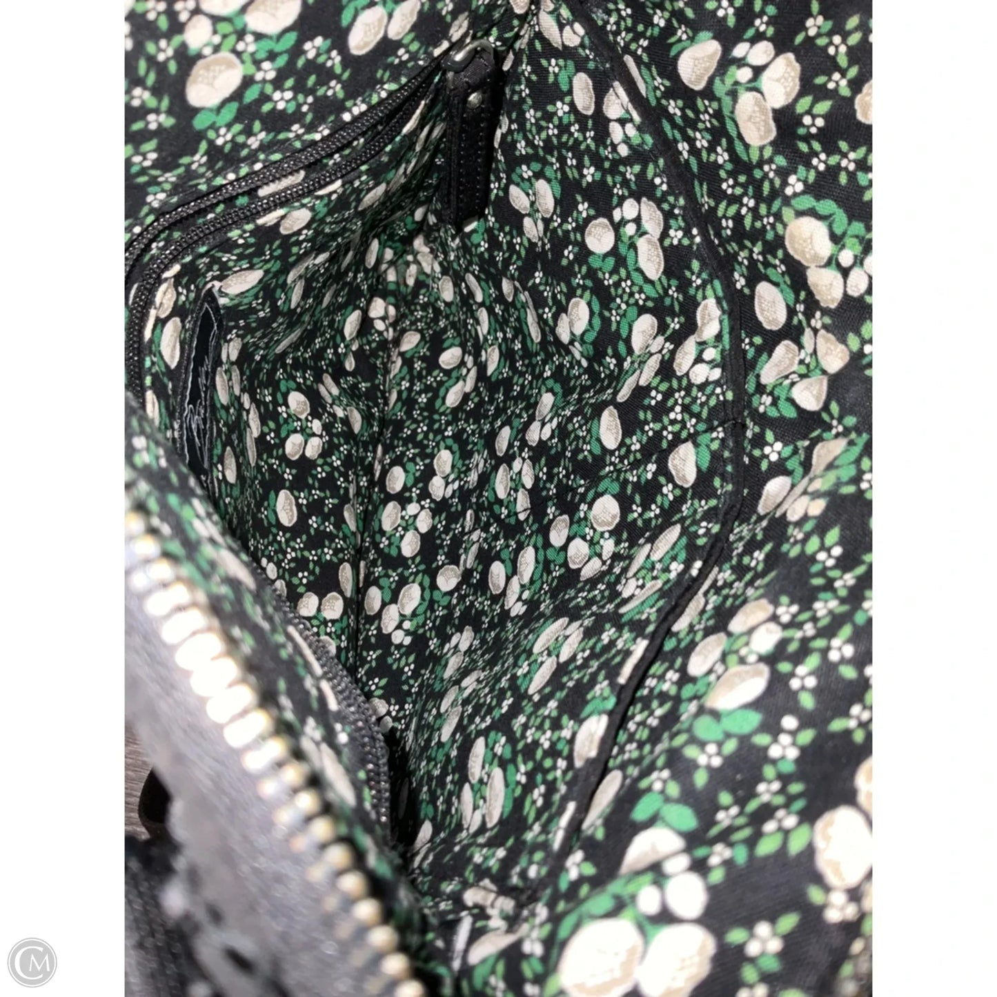 Handbag By Vera Bradley, Size: Medium