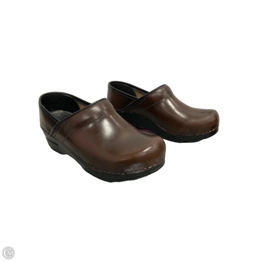 Shoes Heels Block By Sanita In Brown, Size: 6.5
