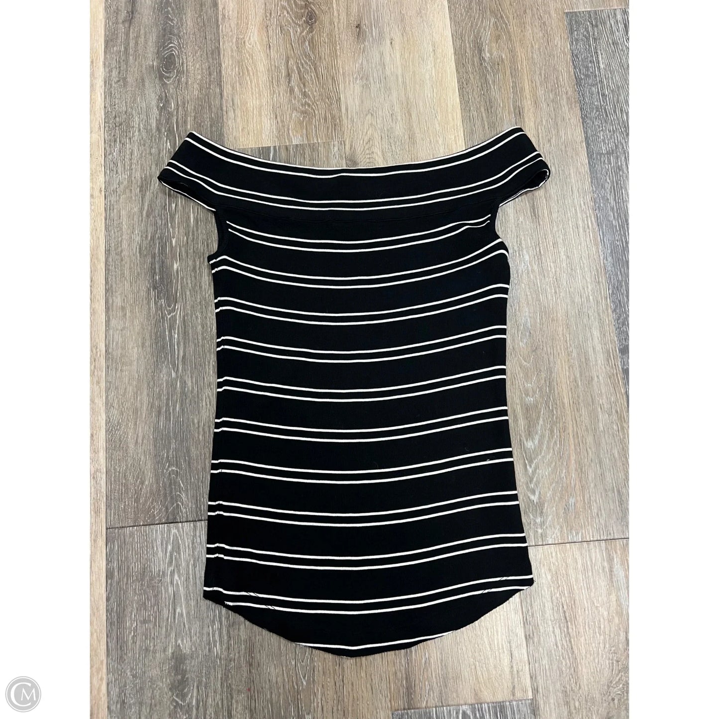 Top Short Sleeve By Free People In Black, Size: L