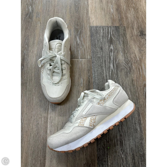 Shoes Sneakers By Reebok In White, Size: 8.5