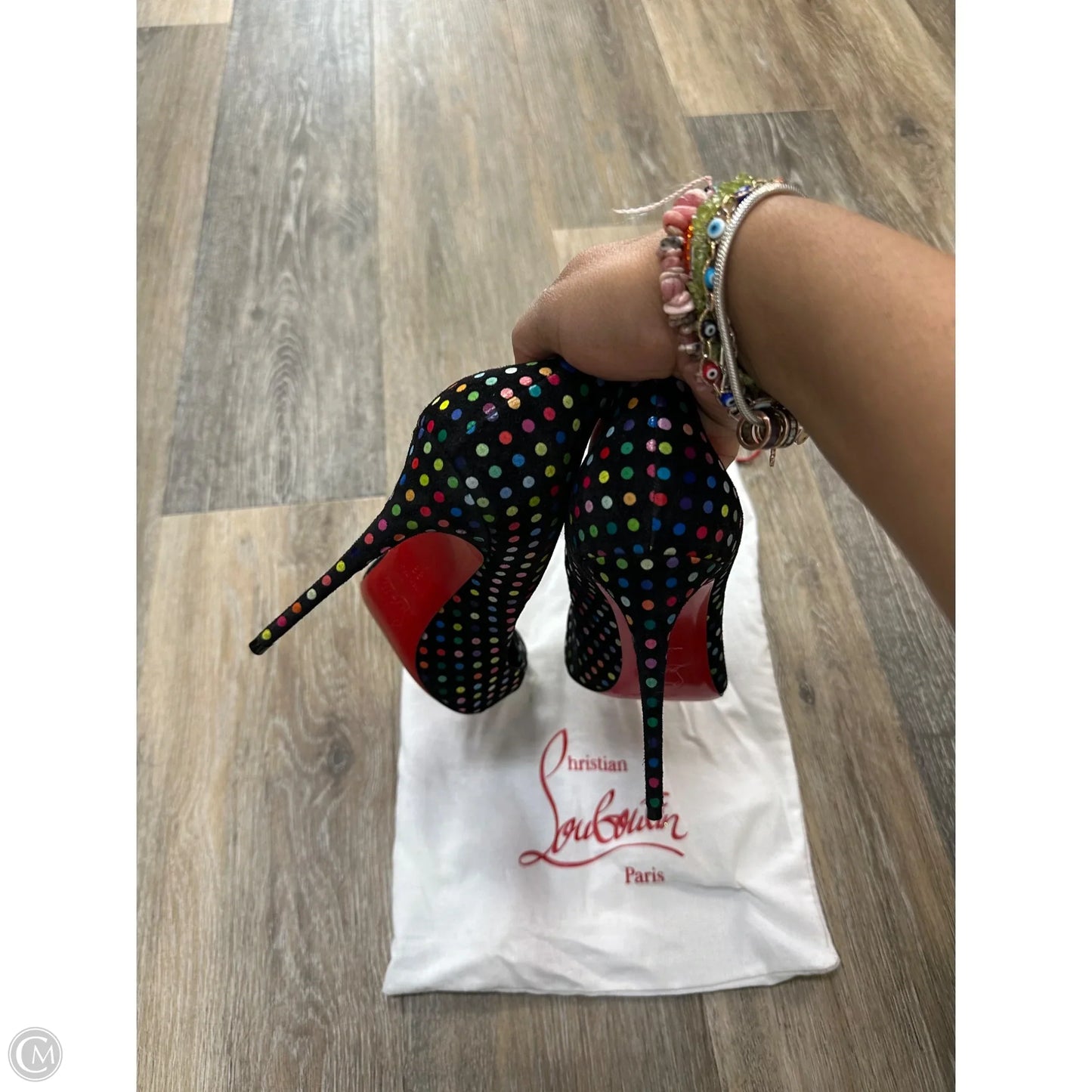 Shoes Luxury Designer By Christian Louboutin In Polkadot Pattern, Size: 8.5