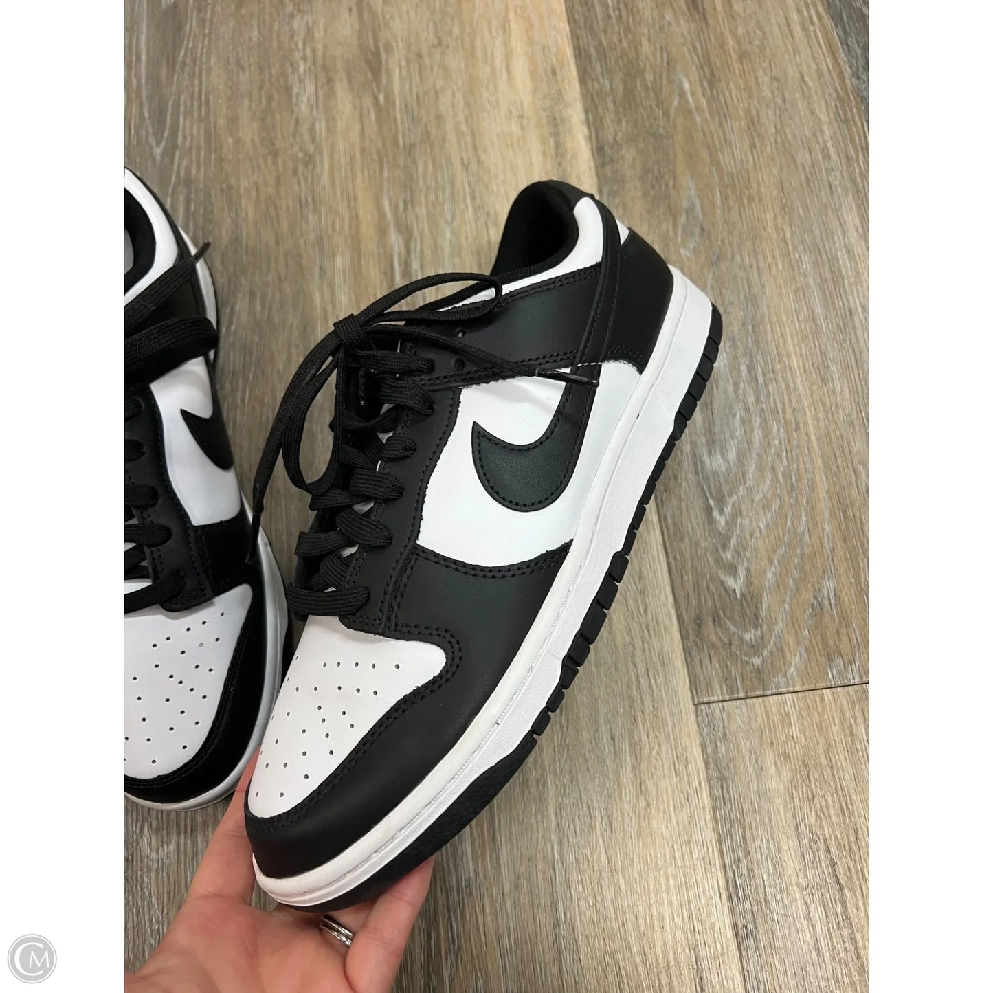 Shoes Athletic By Nike In Black & White, Size: 10