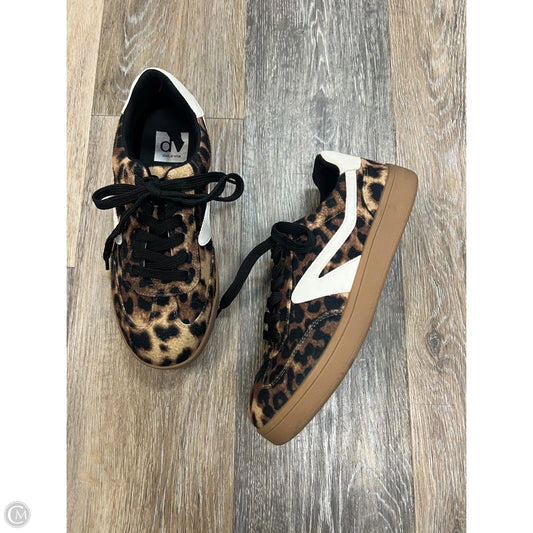 Shoes Sneakers By Dolce Vita In Animal Print, Size: 6