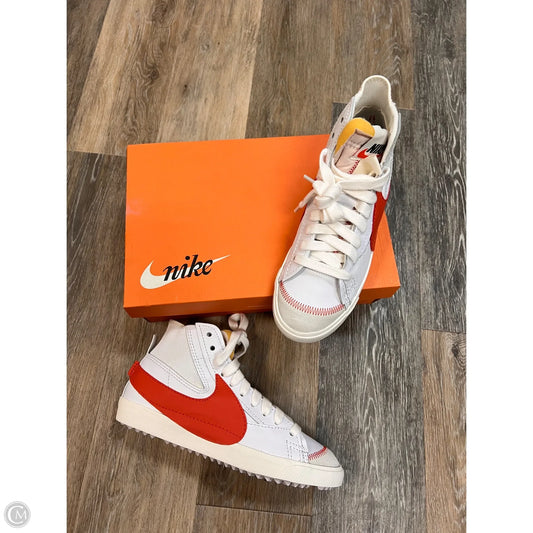 Shoes Sneakers By Nike In White, Size: Men’s 10/Women’s 11.5