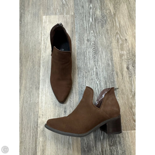 Boots Ankle Heels By Blondo In Brown, Size: 7.5