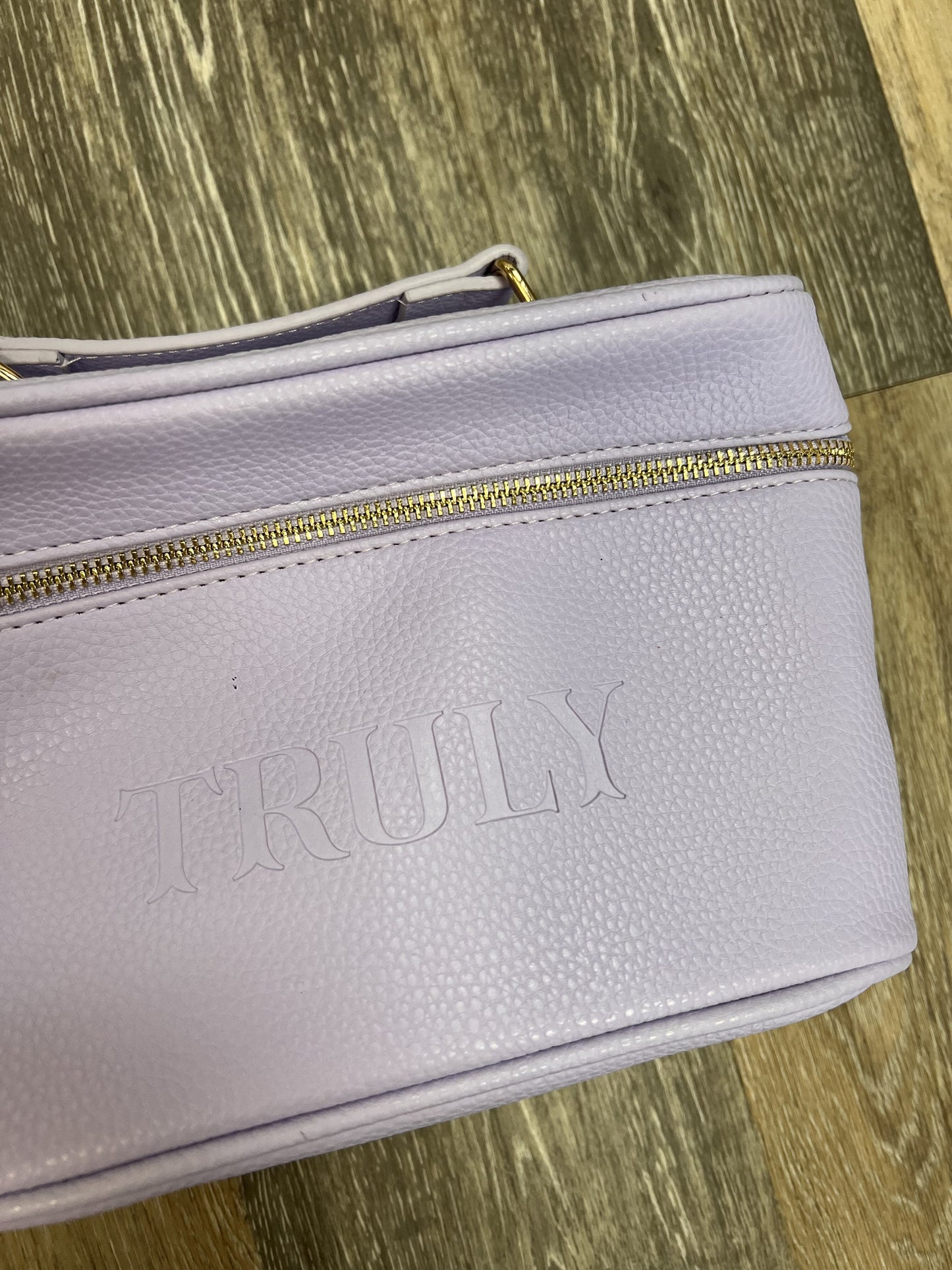 Makeup Bag By Truly Beauty Size: Medium