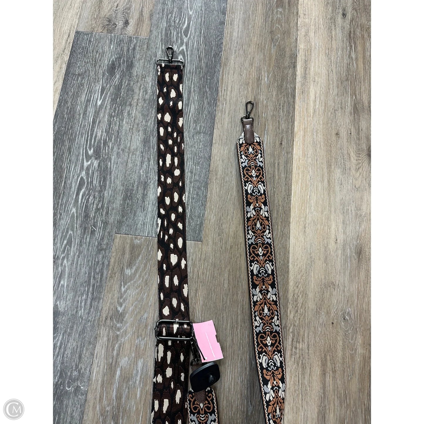 Accessory Tag By Cmc