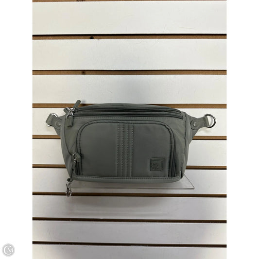 Belt Bag By IHKWIP, Size: Medium