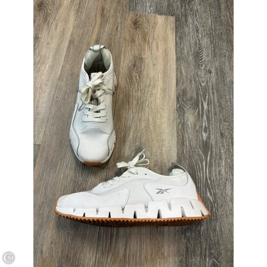 Shoes Athletic By Reebok In White, Size: 7