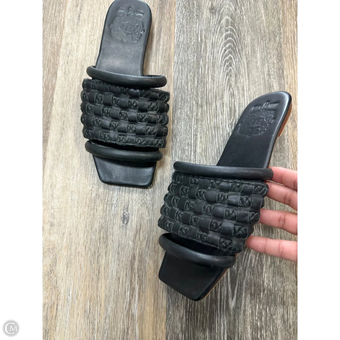 Sandals Flats By Elf In Black, Size: 7.5