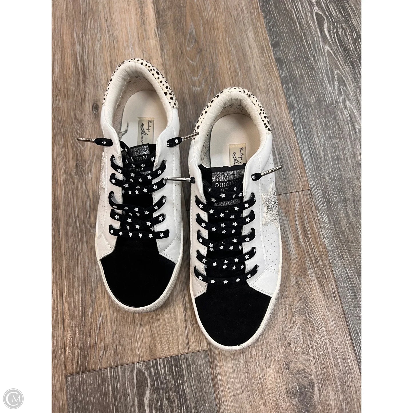 Shoes Sneakers By Vintage Havana In Black & White, Size: 9