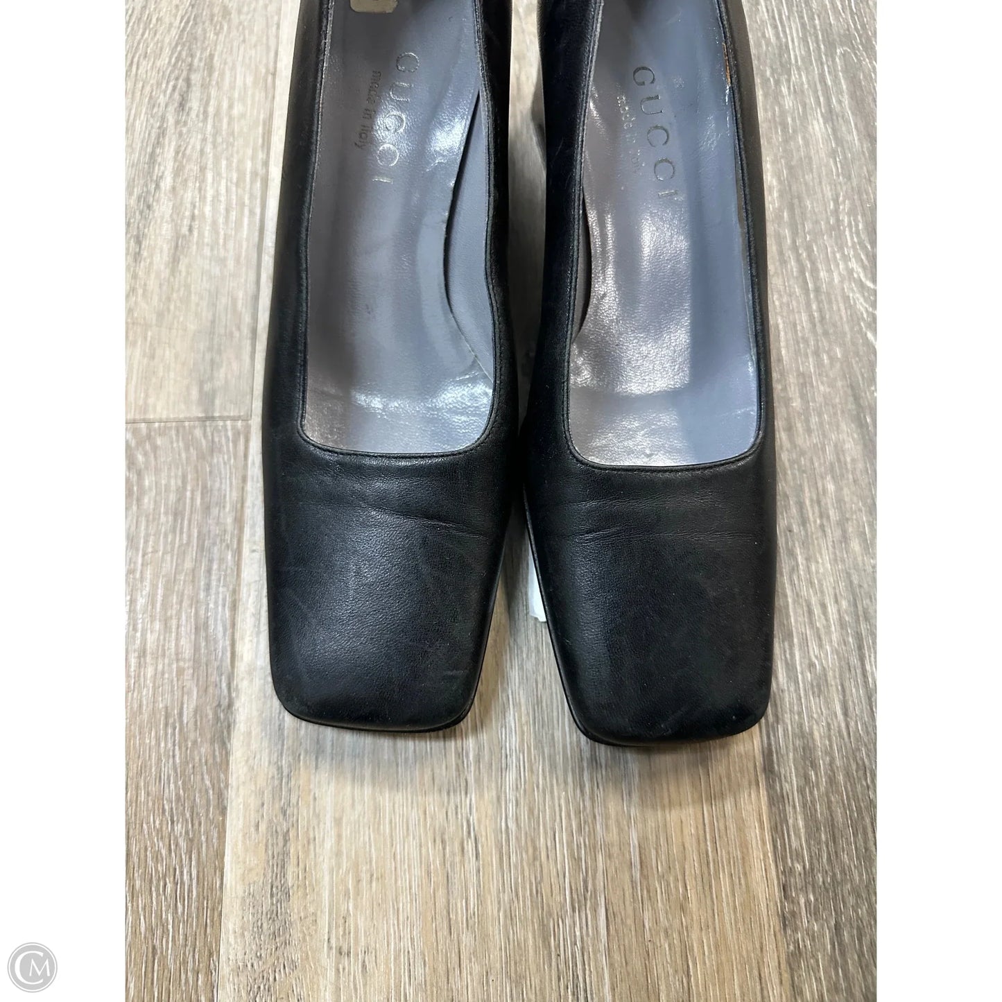 Shoes Luxury Designer By Gucci In Black, Size: 5