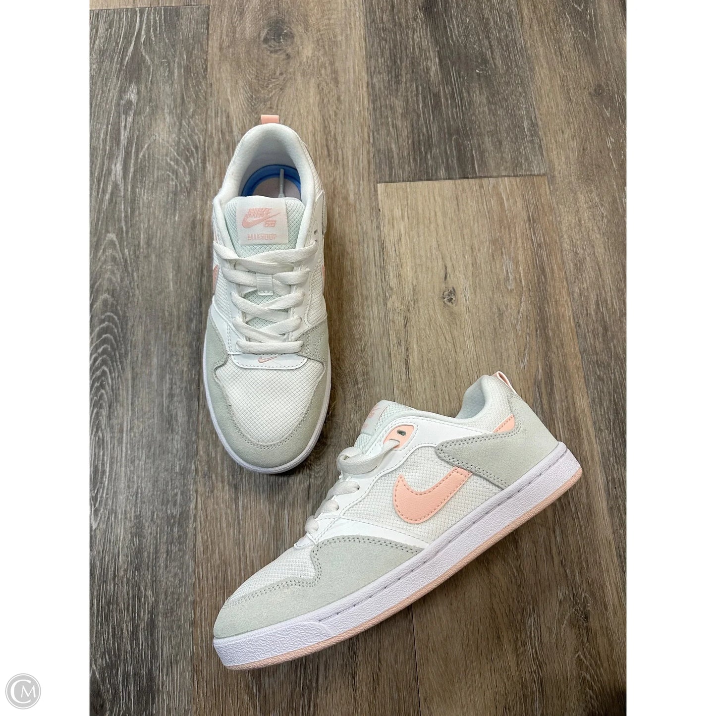 Shoes Sneakers By Nike In Pink & White, Size: 7