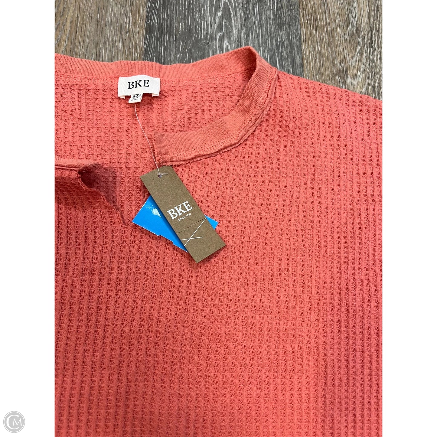 Top Short Sleeve By Bke In Coral, Size: Xxl