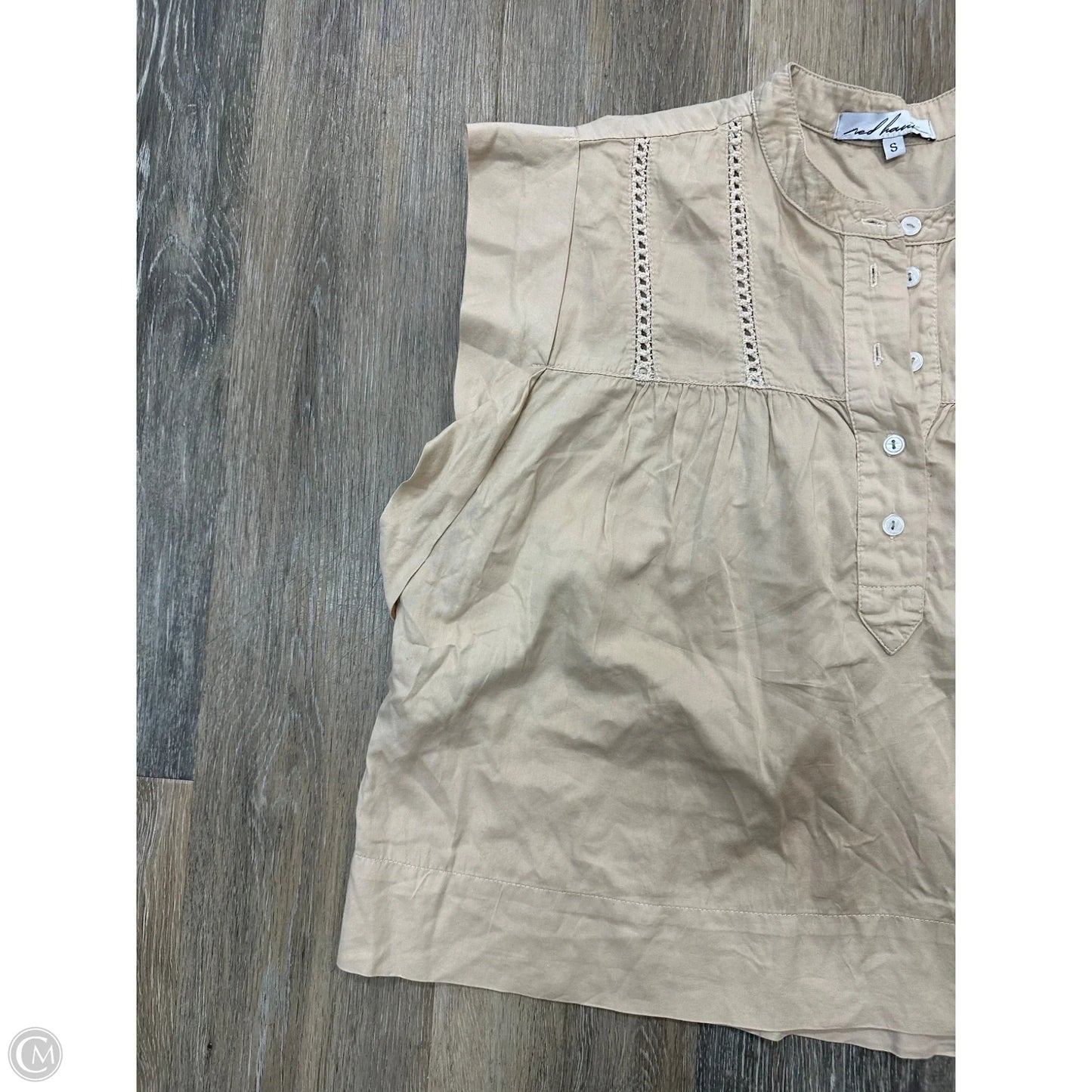 Top Sleeveless By Red Haute In Beige, Size: S