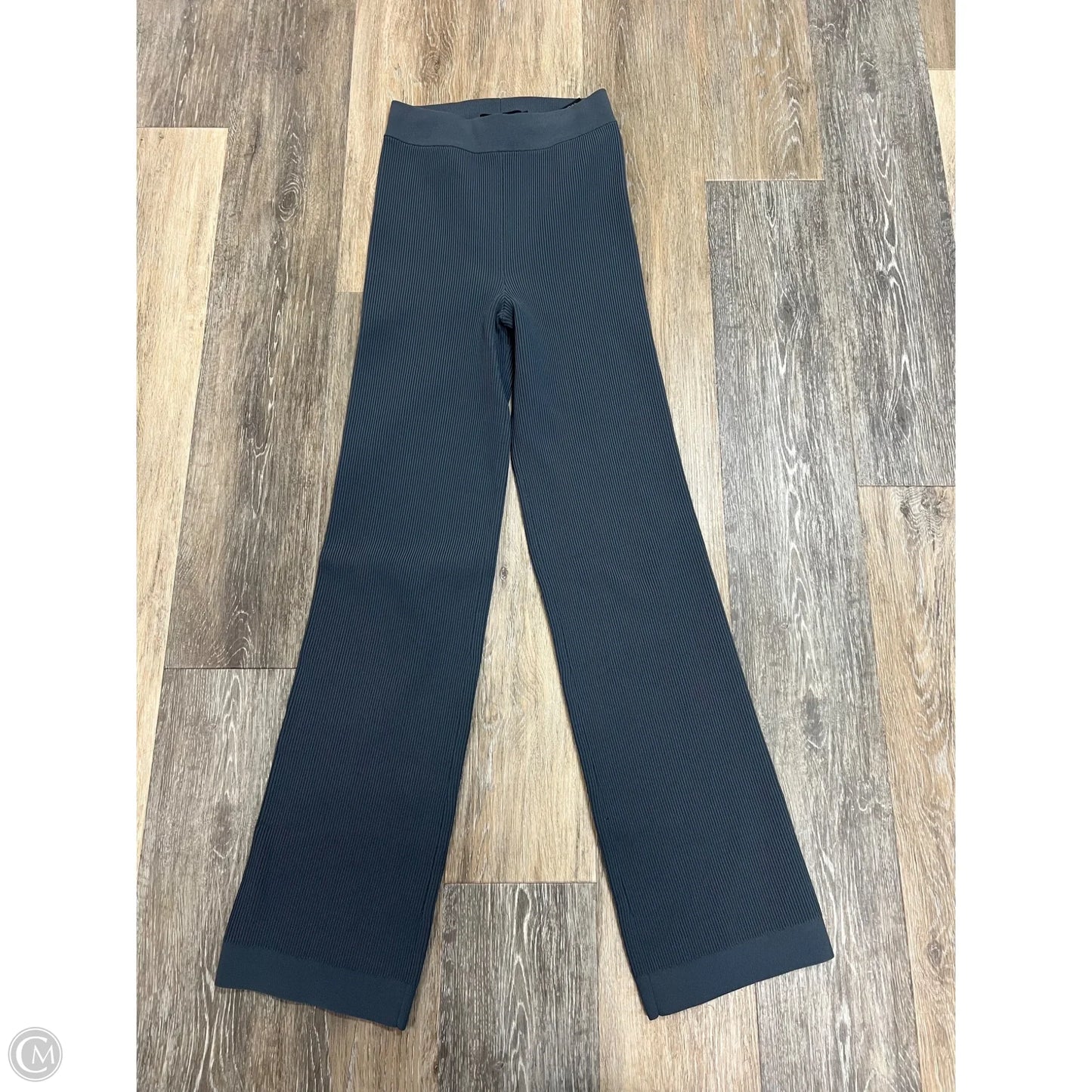 Athletic Pants By Cuts In Grey, Size: M