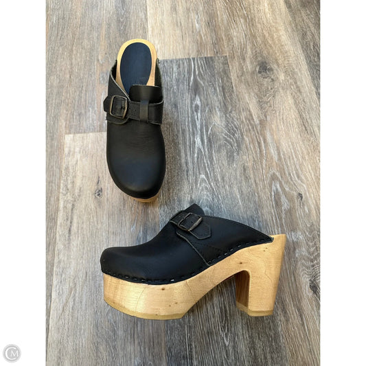 Shoes Heels Block By Black Clogs In Black, Size: 7
