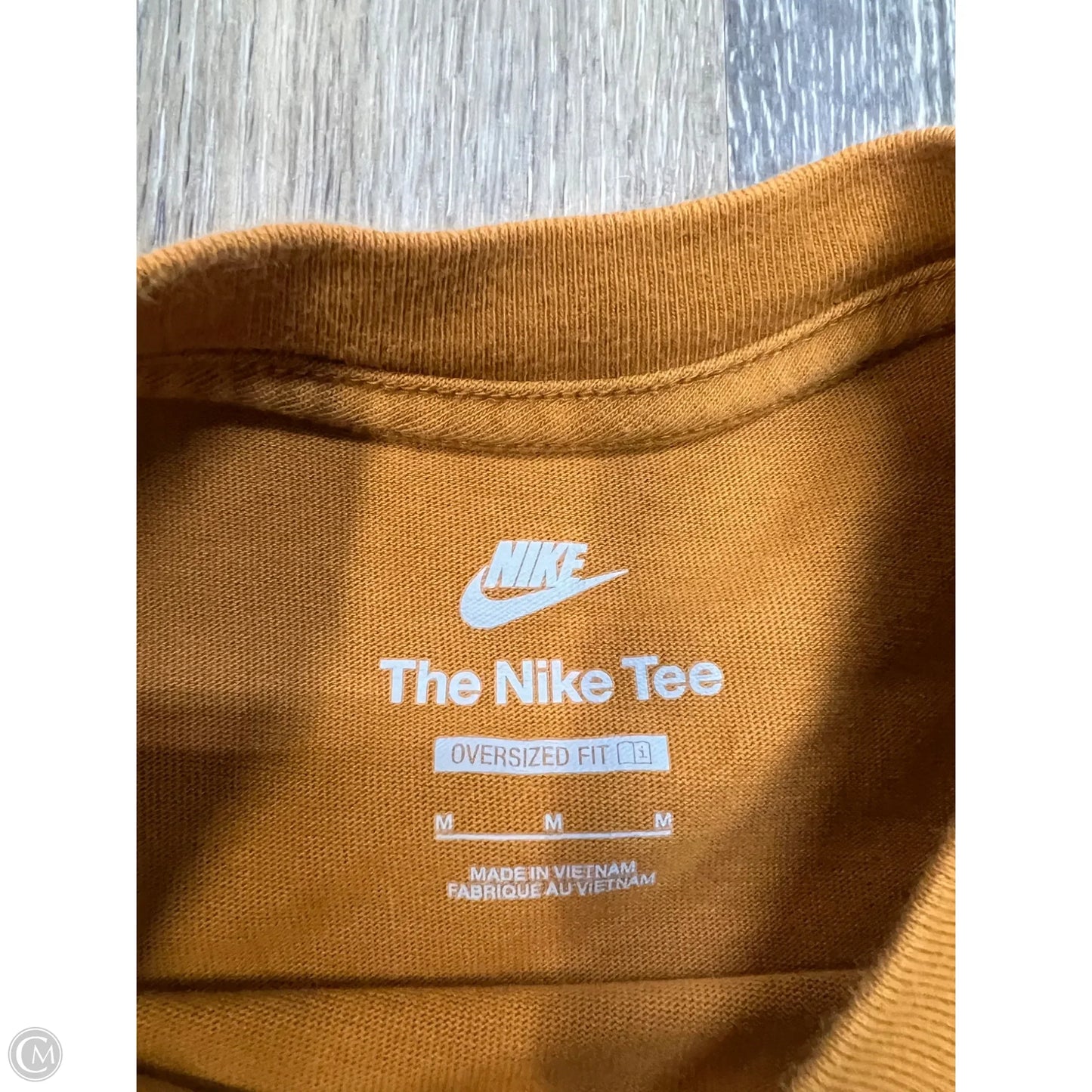 Athletic Top Short Sleeve By Nike Apparel In Yellow, Size: M