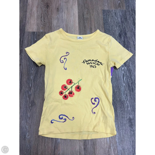 Top Short Sleeve By Urban Outfitters In Yellow, Size: M