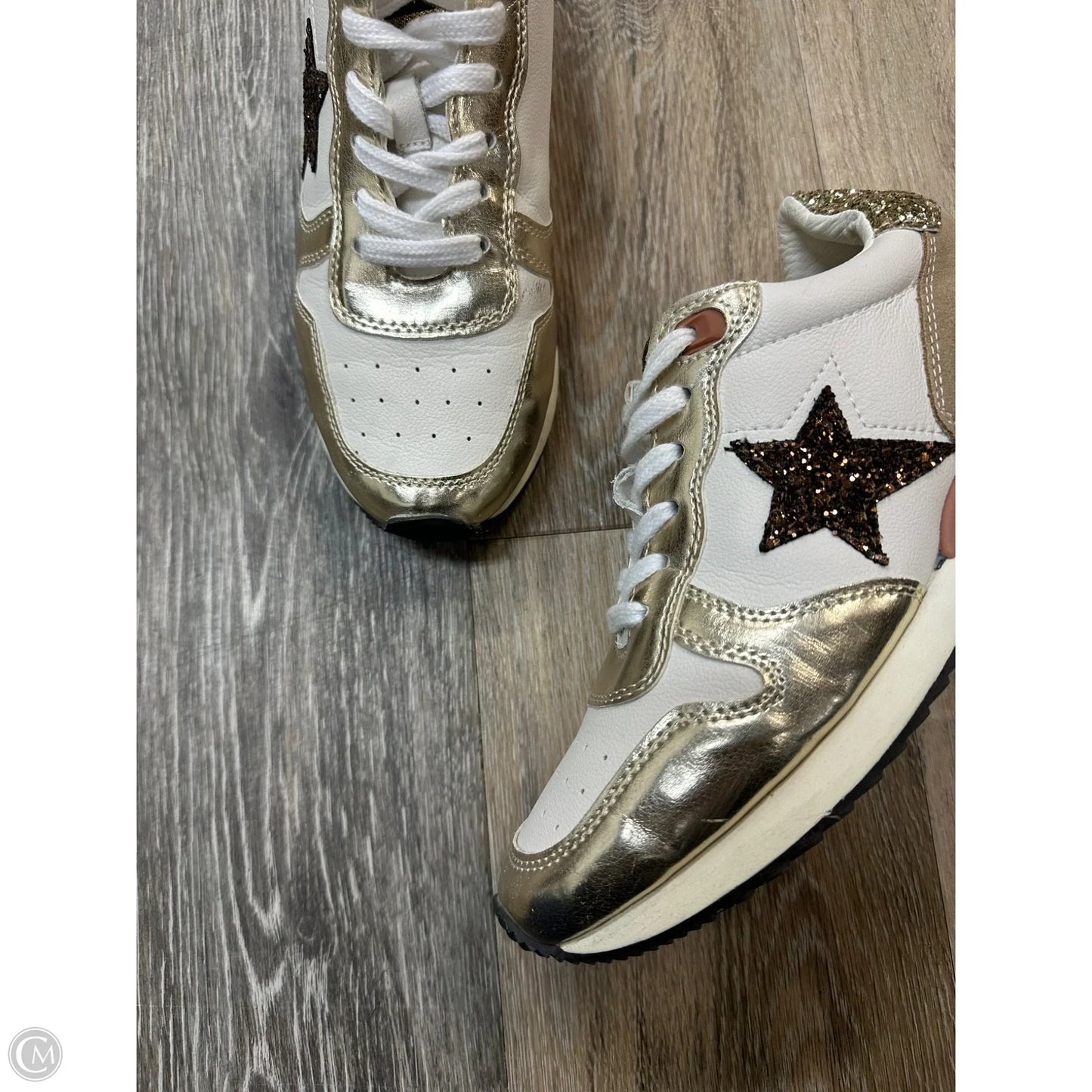 Shoes Sneakers By Vintage Havana In Gold & White, Size: 8.5