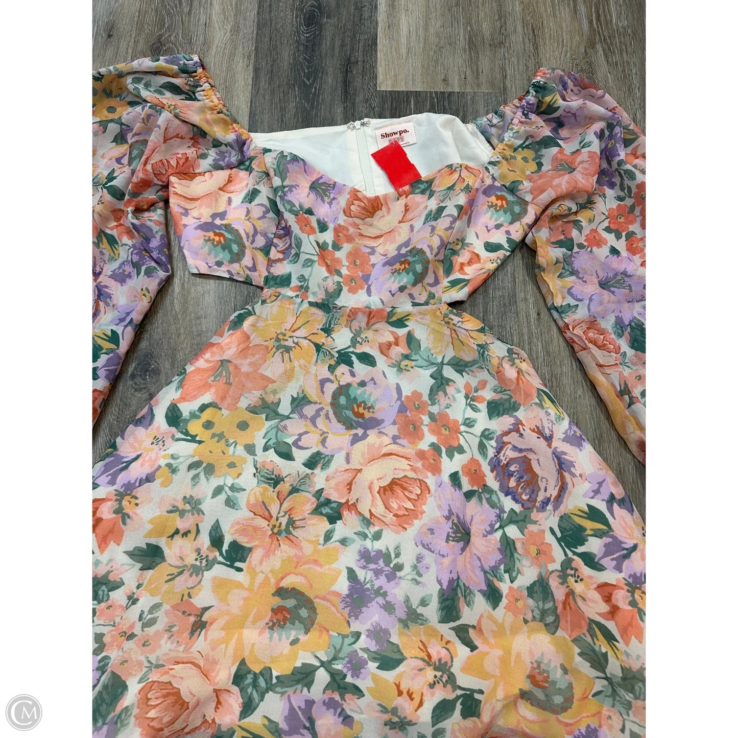 Dress Casual Short By Showpo In Floral Print, Size: L