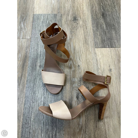 Sandals Luxury Designer By Chloe In Tan, Size: 9