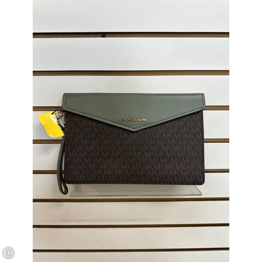 Clutch Designer By Michael Kors, Size: Medium