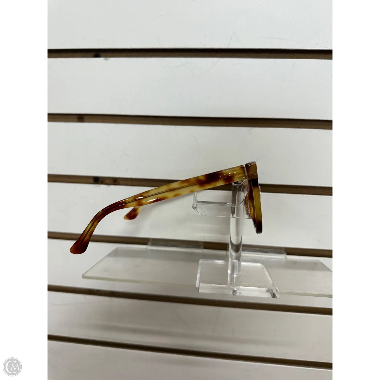Sunglasses By Diff, Size: