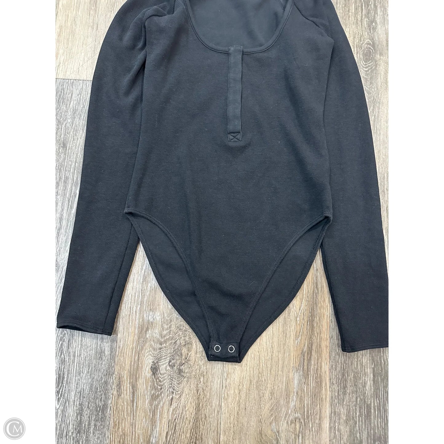 Top Long Sleeve By Good American In Black, Size: S