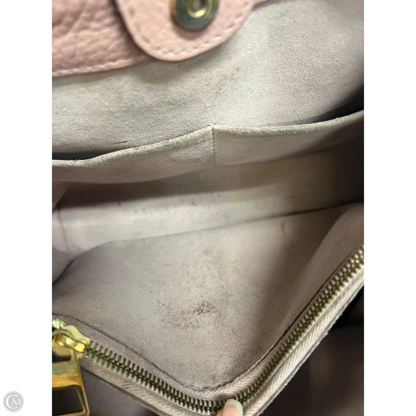 Handbag Luxury Designer By Louis Vuitton, Size: Medium