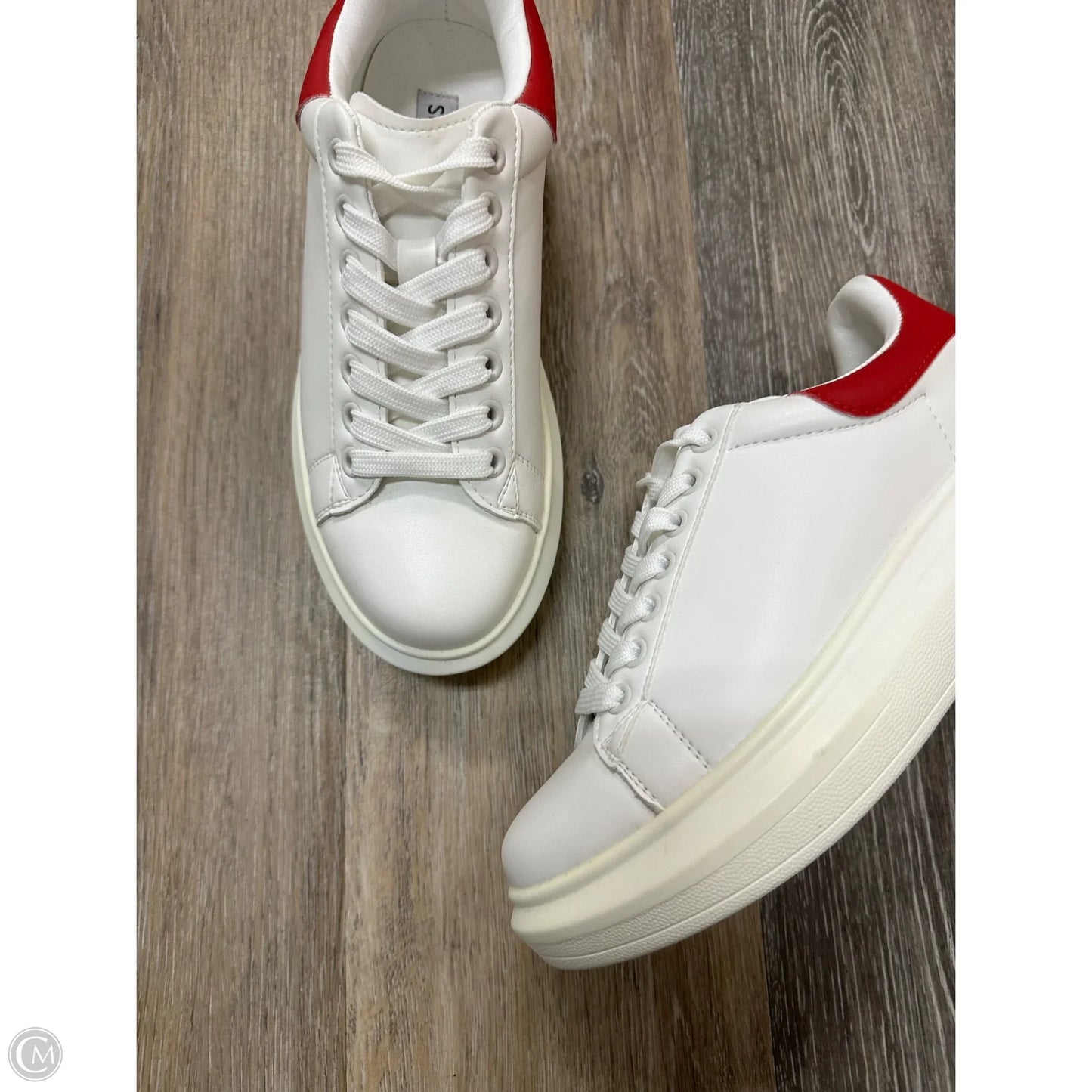 Shoes Sneakers By Steve Madden In White, Size: 7.5