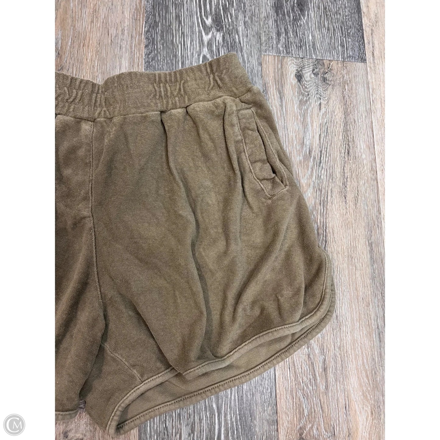 Athletic Shorts By Varley In Green, Size: L