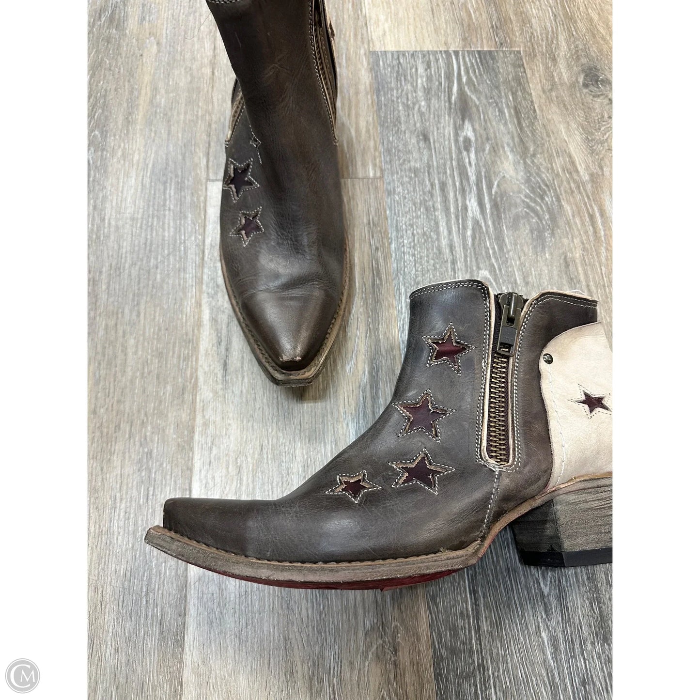 Boots Ankle Heels By Freebird In Brown & Cream, Size: 11