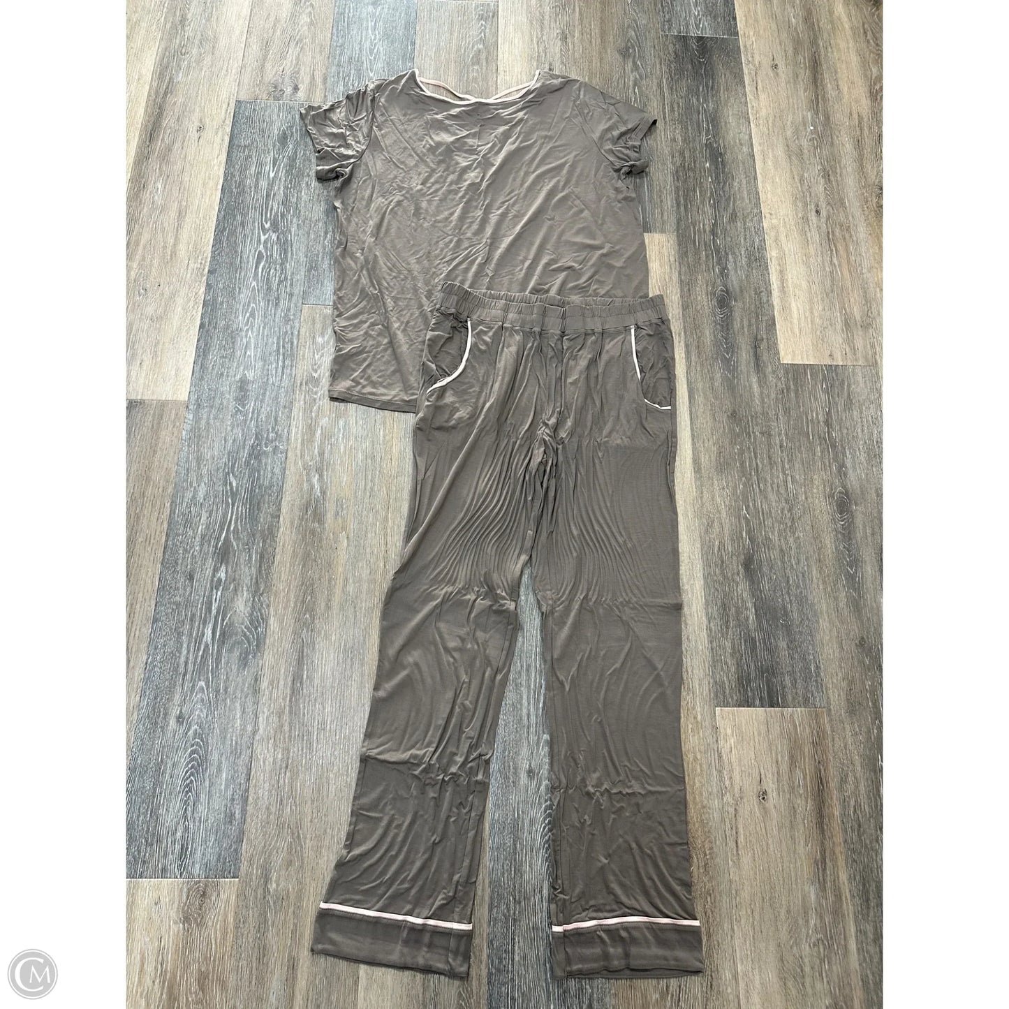 Pajamas 2pc By Euforia In Grey, Size: M