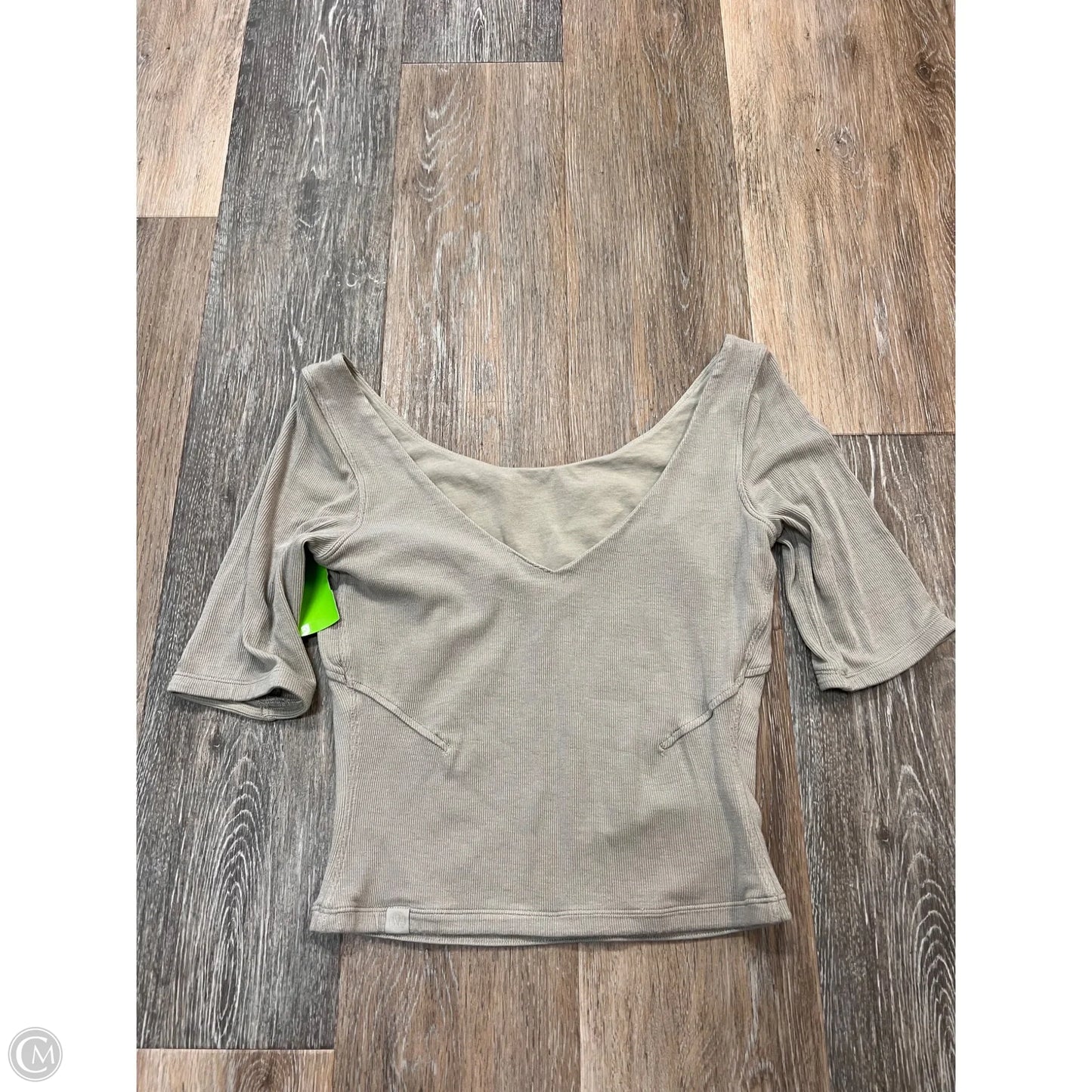 Athletic Top Short Sleeve By Lululemon In Tan, Size: 6